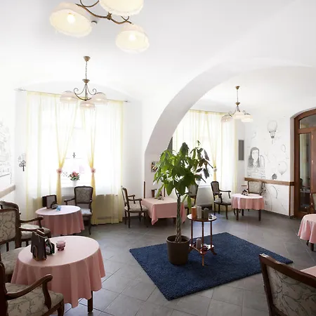 Hotel Eurowings 3*
